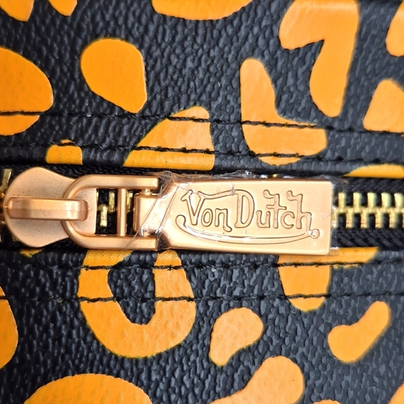 Von Dutch Cheetah Print Bowling Bag - Picture 13 of 17